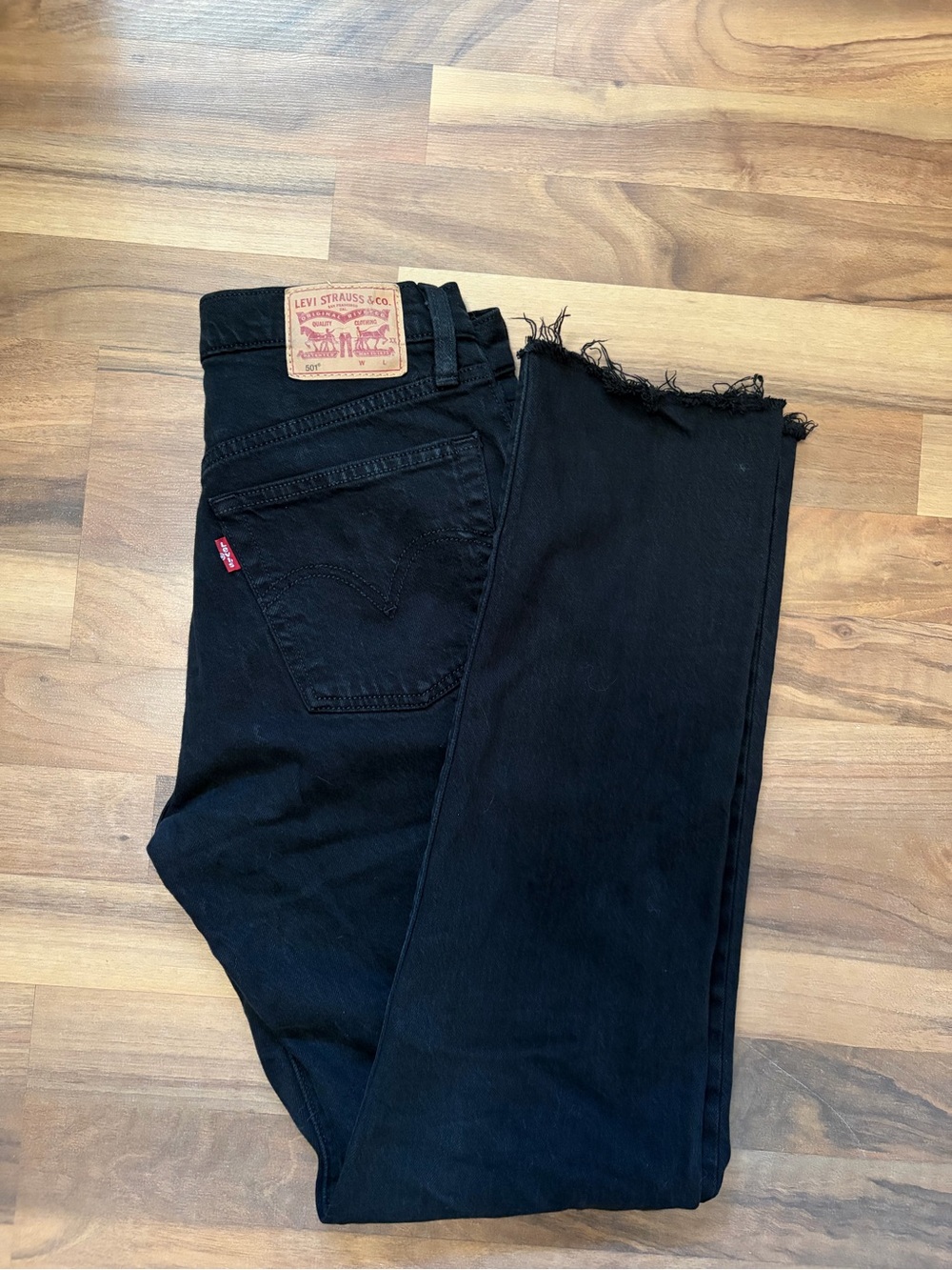 Women’s Levi’s 501 jeans with raw hem